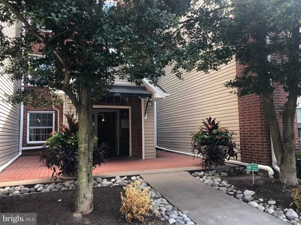 Alexandria, VA 22302,3311 WYNDHAM CIR #1201