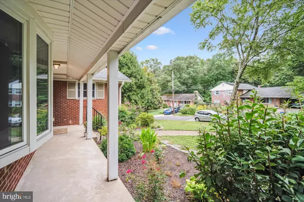 College Park, MD 20740,9321 SAINT ANDREWS PL
