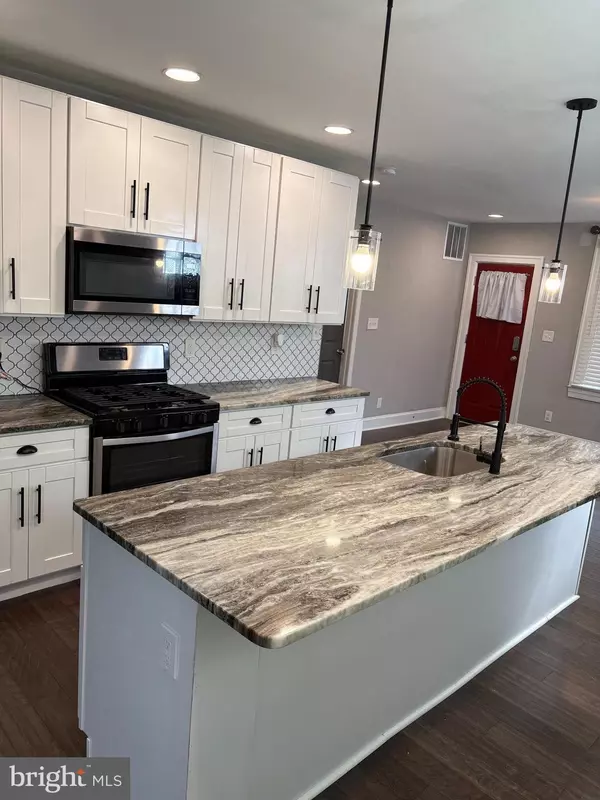 Baltimore, MD 21206,4510 FOREST VIEW AVE