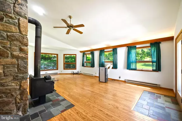 Stanley, VA 22851,145 WEAKLEY LN