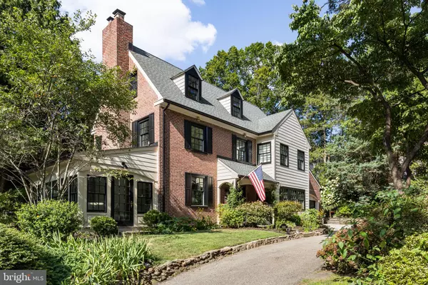 3430 WARDEN DR, Philadelphia, PA 19129