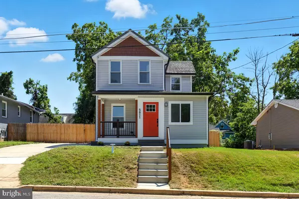 Capitol Heights, MD 20743,5811 DADE ST
