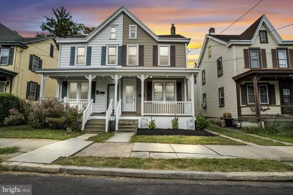 54 W RIDGE ST, Carlisle, PA 17013