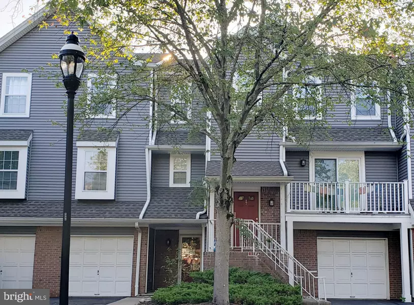 6 HALSTEAD PL, Princeton, NJ 08540