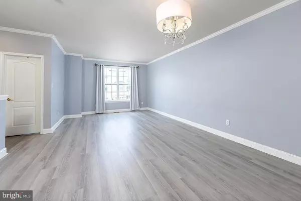 Mount Royal, NJ 08061,127 ACORN DR