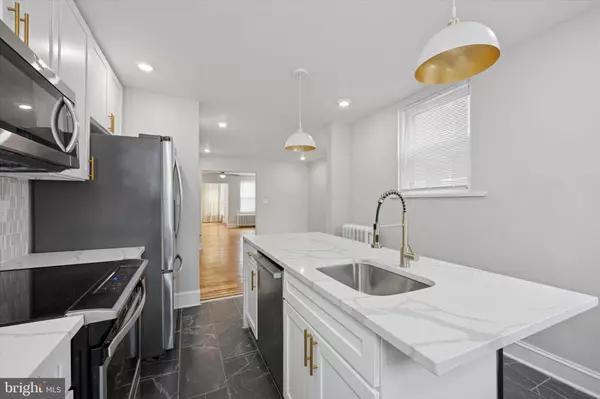 Philadelphia, PA 19131,2112 N 57TH ST