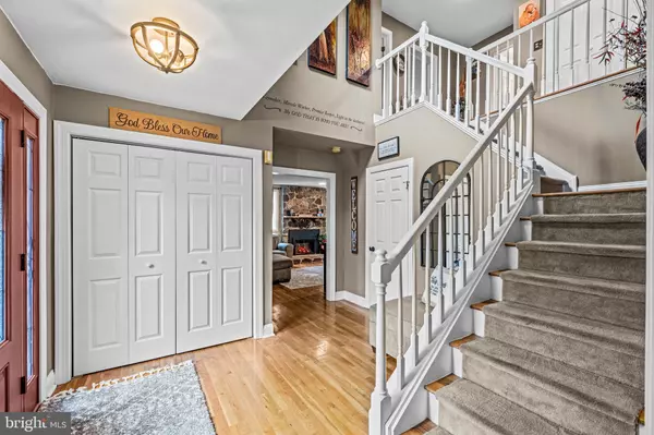 Bensalem, PA 19020,837 CLIFF RD