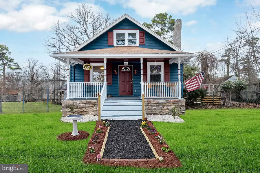 30 2ND ST, Franklinville, NJ 08322