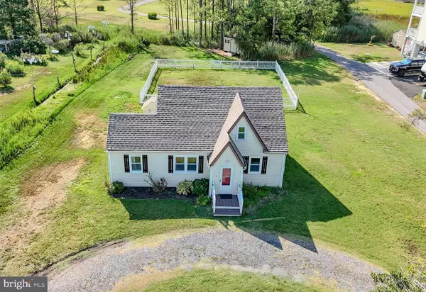 Piney Point, MD 20674,16392 BALL POINT RD