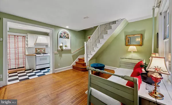 Philadelphia, PA 19103,2040 LATIMER ST