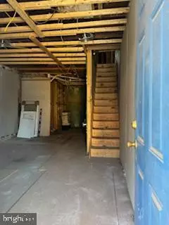 Philadelphia, PA 19139,5022 OGDEN ST
