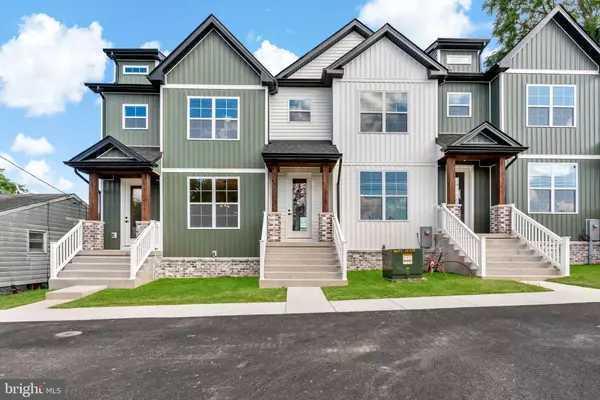 Ranson, WV 25438,414 E 7TH AVE