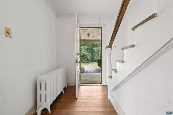 Charlottesville, VA 22911,2370 PROFFIT RD