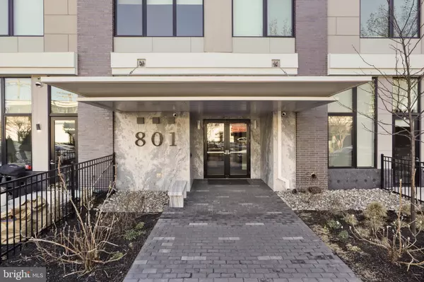 Alexandria, VA 22314,801 N FAIRFAX ST #318