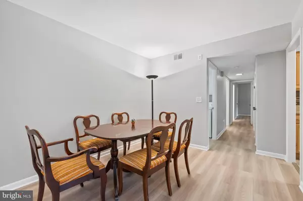 Silver Spring, MD 20906,15301 BEAVERBROOK CT #92-2B