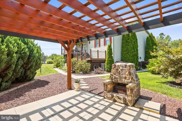 New Oxford, PA 17350,45 MATTHEW DR