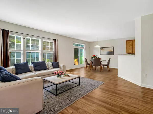 Lorton, VA 22079,8339 MIDDLE RUDDINGS DR