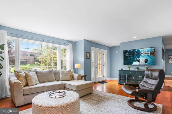 Newtown Square, PA 19073,10 BRYN MAWR AVE