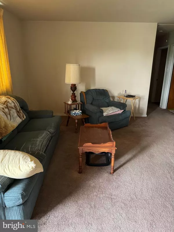Warminster, PA 18974,287 IVY ST