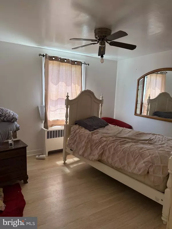 Philadelphia, PA 19136,3220 GUILFORD ST