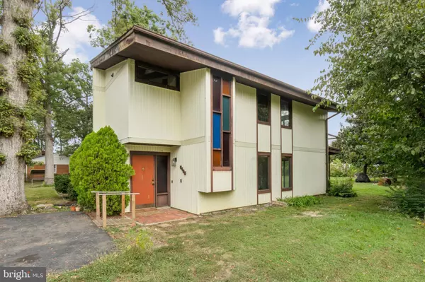 Springfield, VA 22150,6405 INWOOD DR