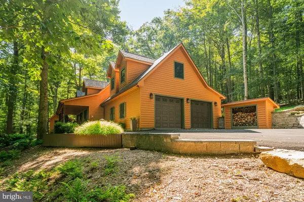 425 MOUNTAINVIEW DR, Oakland, MD 21550