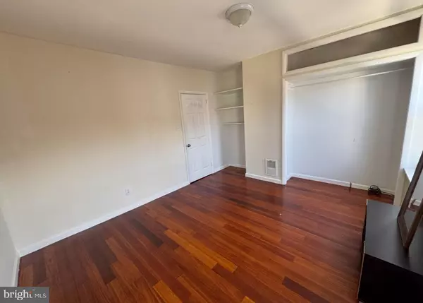 Philadelphia, PA 19148,2415 S FRANKLIN ST