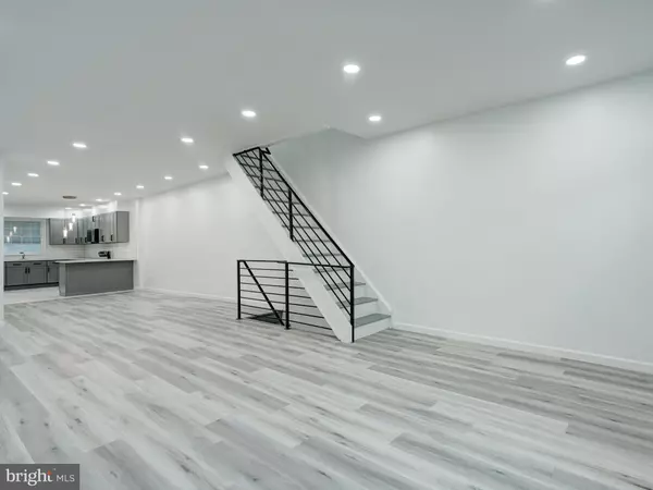 Philadelphia, PA 19145,2028 S 22ND ST