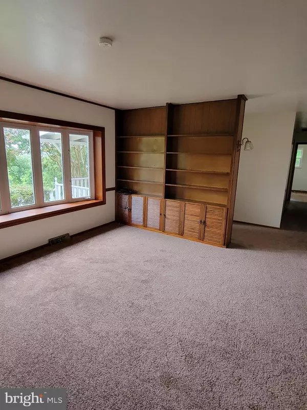 Collegeville, PA 19426,10 GROFF CIR