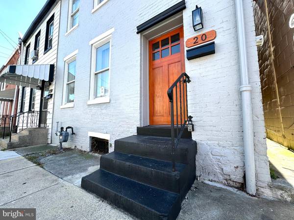 20 E FREDERICK ST, Lancaster, PA 17602