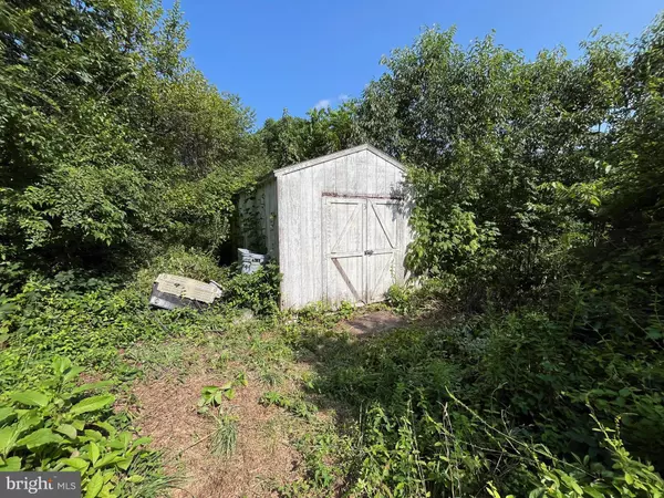 Winchester, VA 22602,3253 FRONT ROYAL PIKE