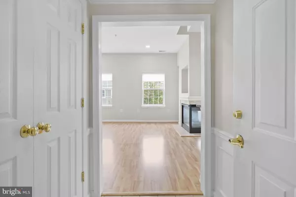 Alexandria, VA 22314,1404 ROUNDHOUSE LN #503