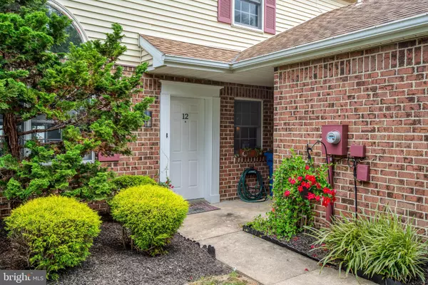 York, PA 17406,12 JEAN LO WAY