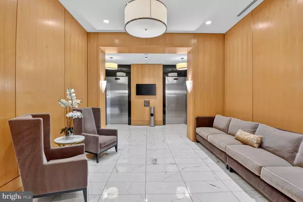 National Harbor, MD 20745,155 POTOMAC PSGE #806