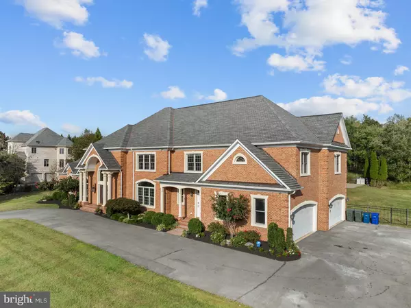 Potomac, MD 20854,12713 GREENBRIAR RD