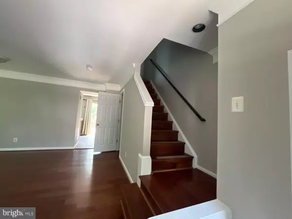 Leesburg, VA 20176,307 COLTSRIDGE TER NE