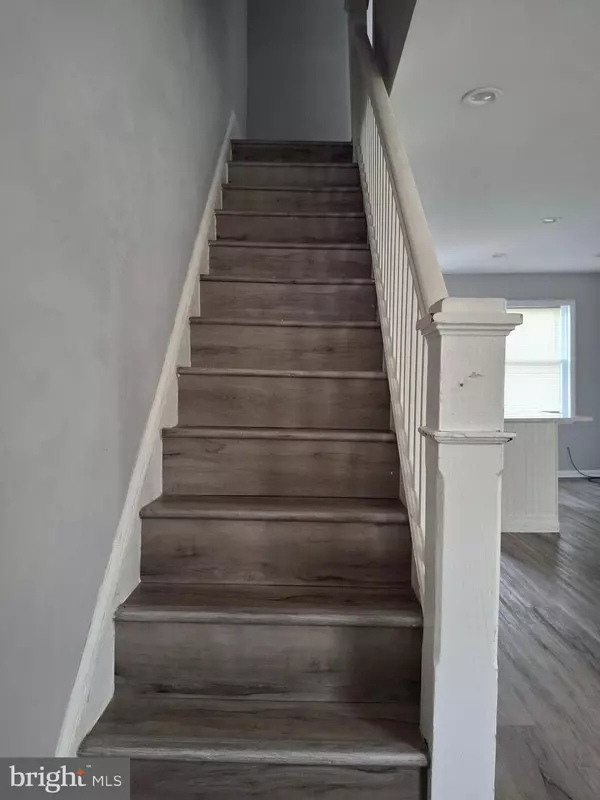 Baltimore, MD 21213,3410 ELMORA AVE