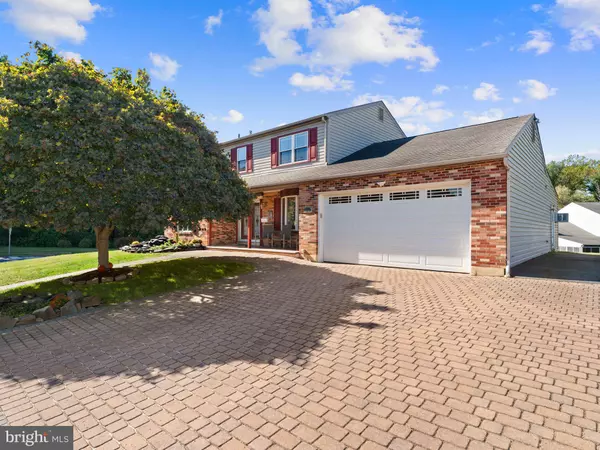 Brookhaven, PA 19015,423 SIR GALAHAD DR