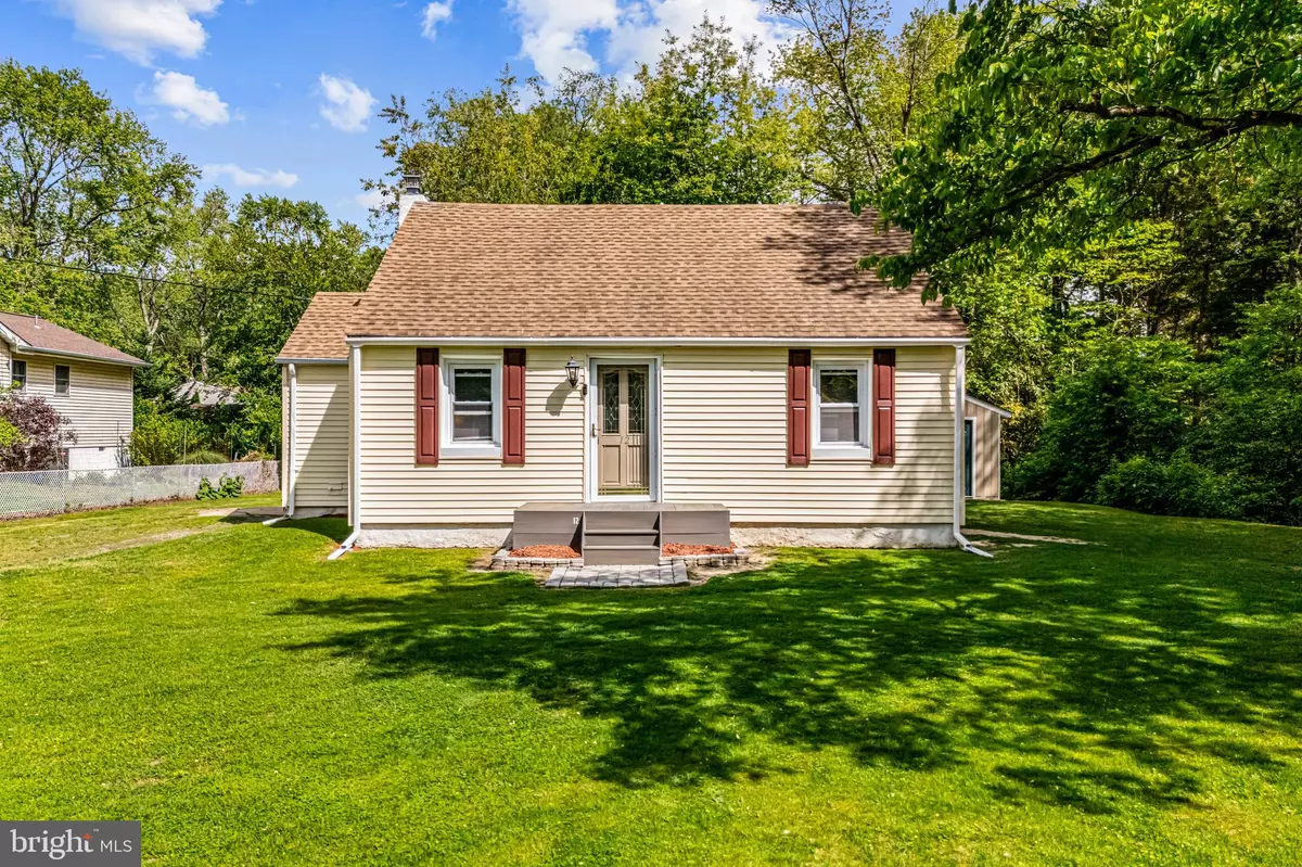 Mount Laurel, NJ 08054,12 OREGON AVE