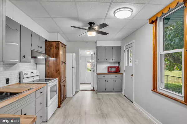 Hummelstown, PA 17036,307 W MAIN ST