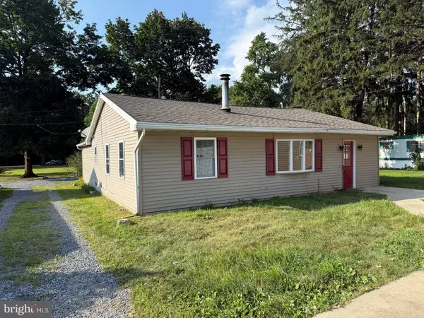 391 PARK RD, Fleetwood, PA 19522