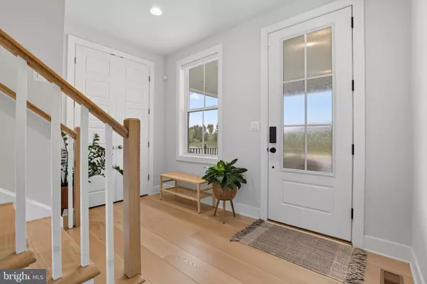 Ashburn, VA 20148,42048 CREIGHTON RD