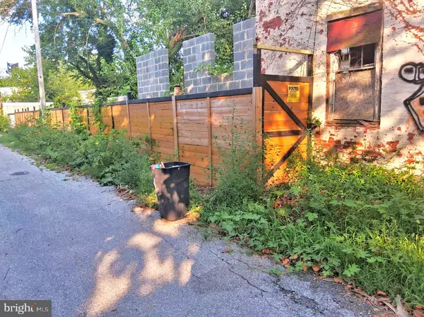 Chester, PA 19013,223 JEFFREY ST