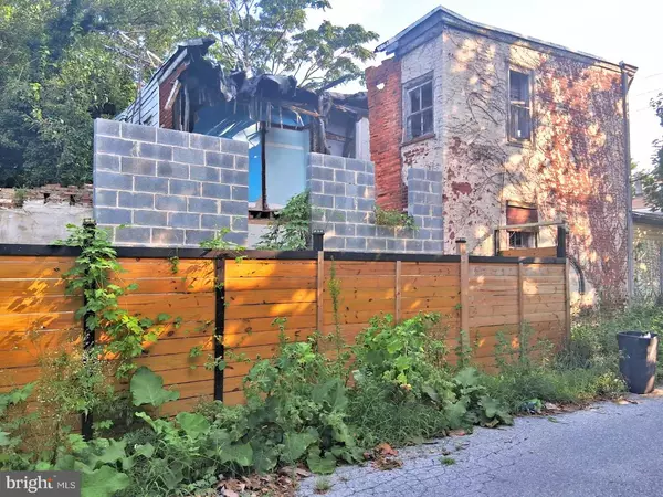 Chester, PA 19013,223 JEFFREY ST