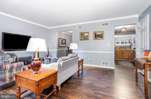 York, PA 17404,1029 VILLAGE WAY
