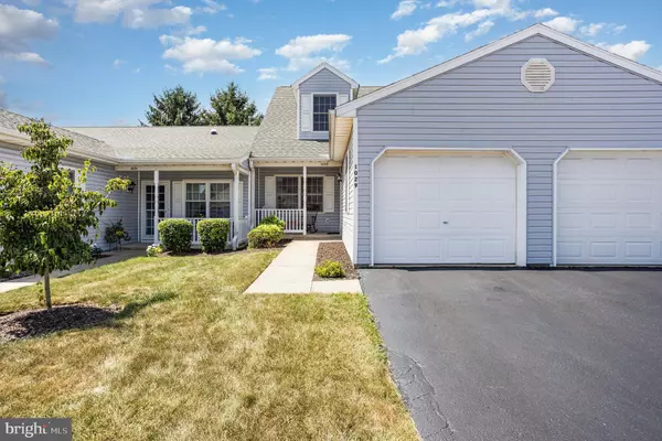 York, PA 17404,1029 VILLAGE WAY