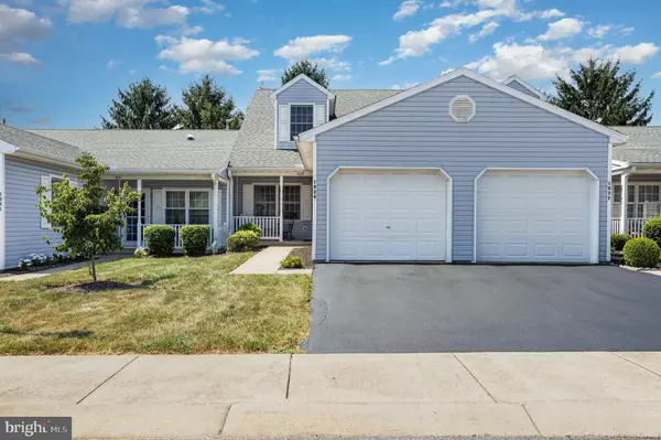 1029 VILLAGE WAY, York, PA 17404