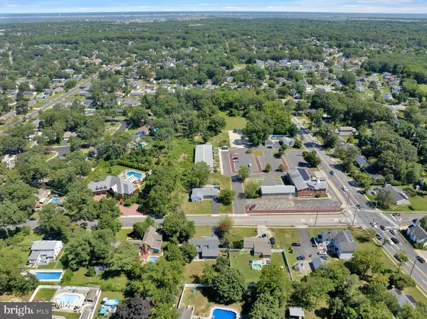 Toms River, NJ 08753,308 CEDAR GROVE RD