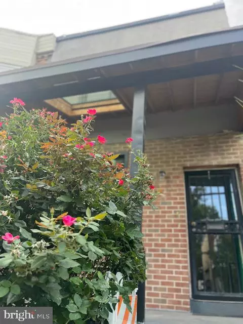 Philadelphia, PA 19143,5011 PENTRIDGE ST