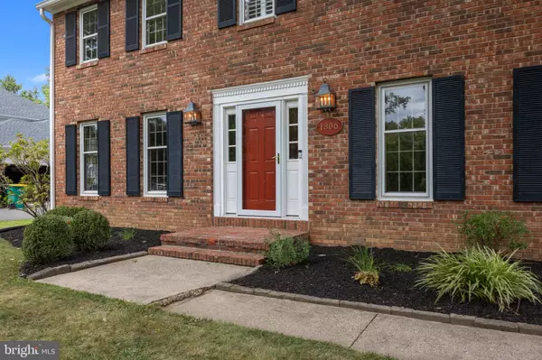 Yardley, PA 19067,1306 MOON DR